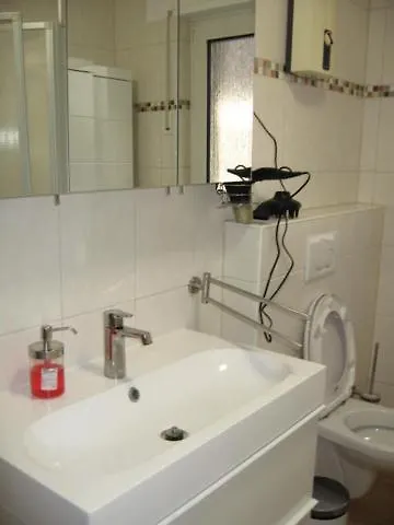 Diamond House Deluxe 6 Appartamento *