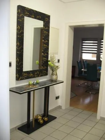 Diamond House Deluxe 6